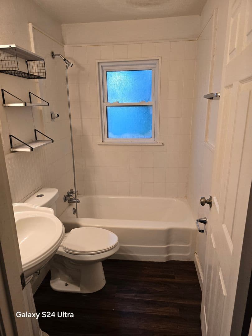 Swansea House: 2101 Caseyville