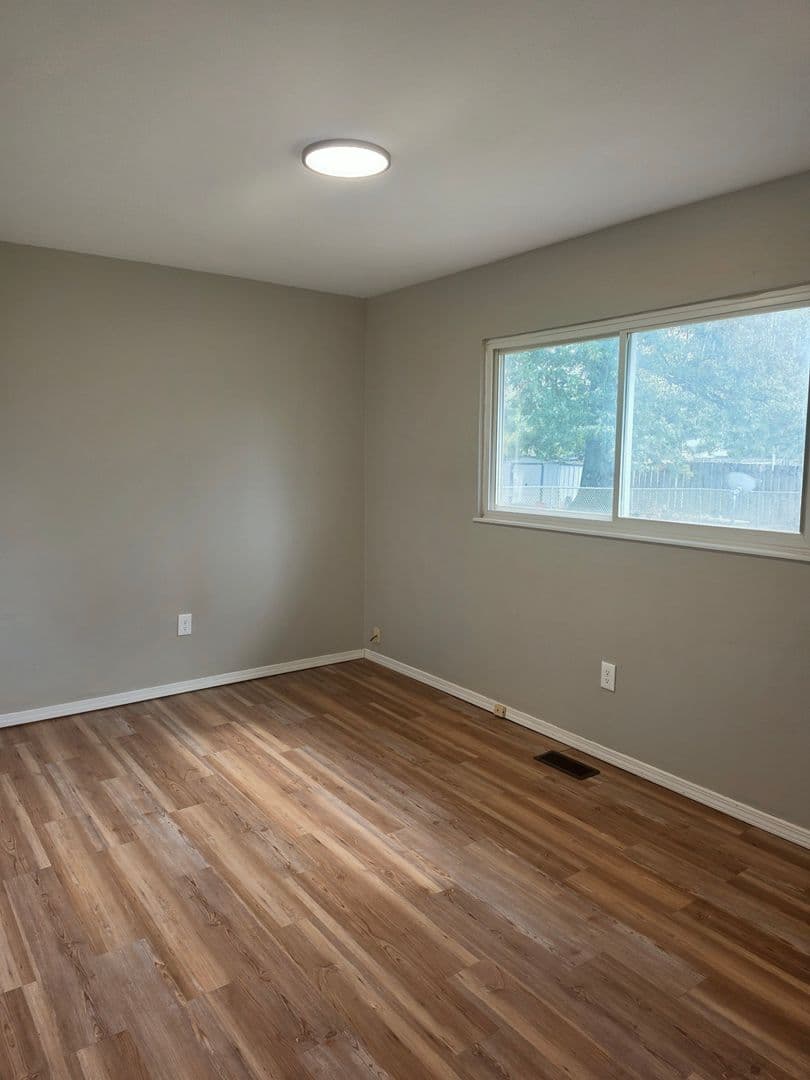 Bethalto House: 644 Albers Ln