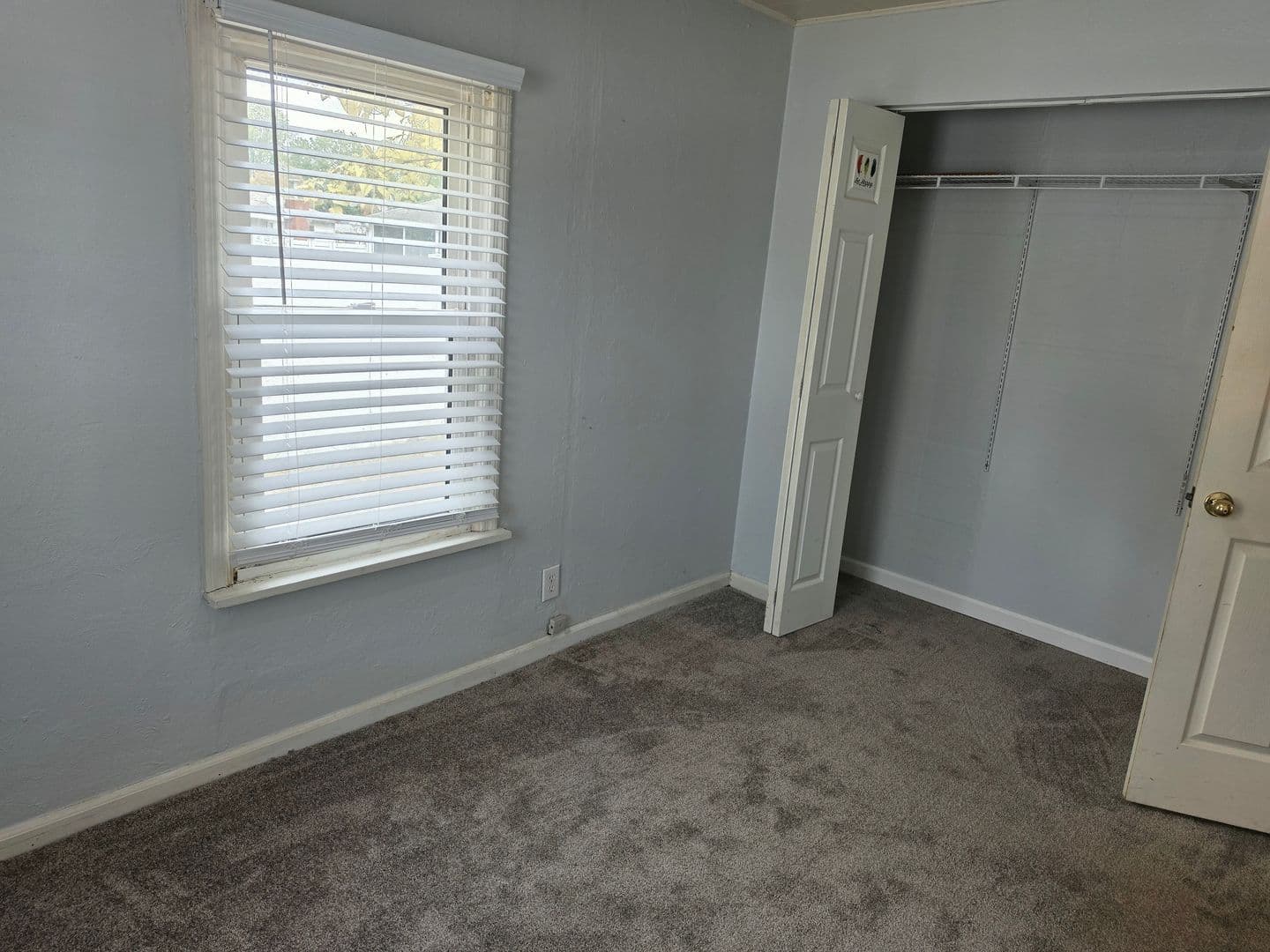 Wood River House: 129 Eaton Ave