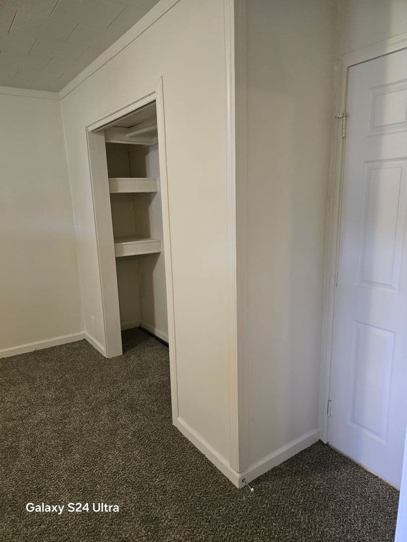 Cahokia House: 1143 St Rose Ln