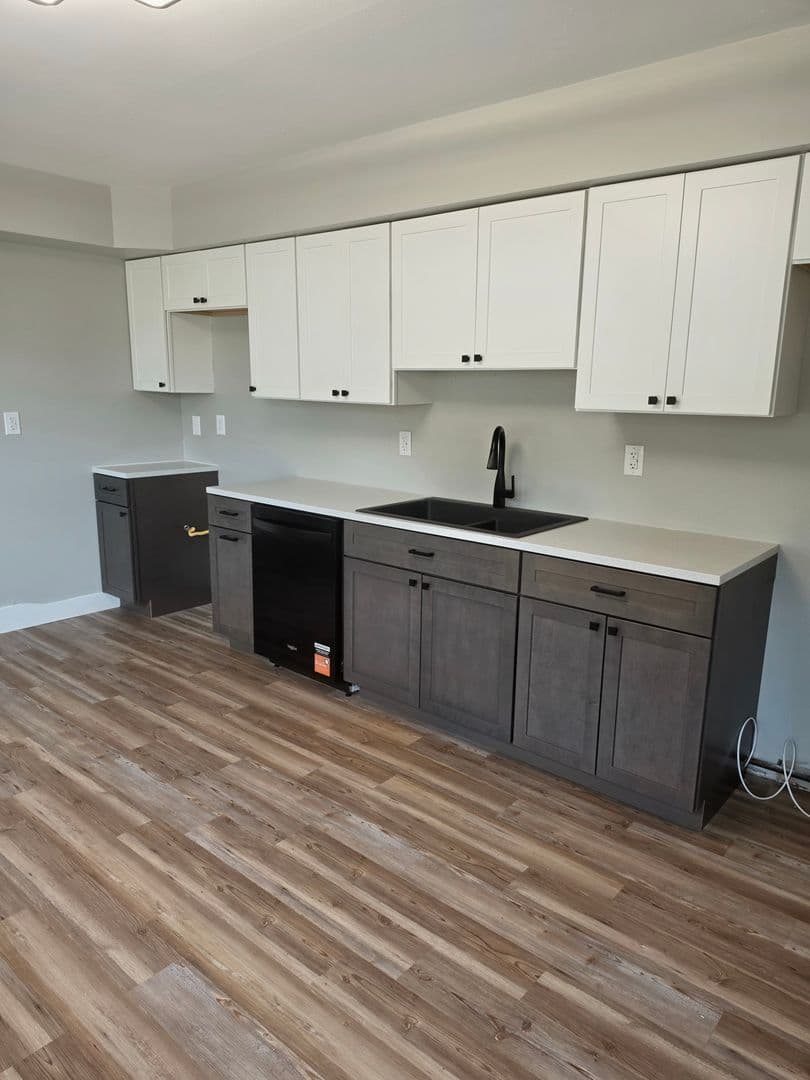 Bethalto House: 644 Albers Ln