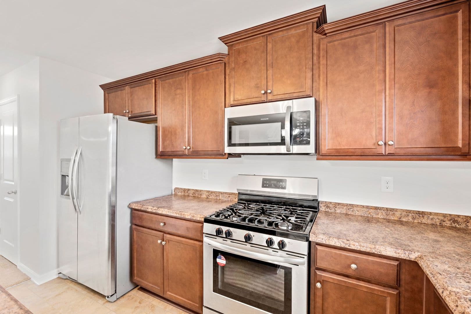Piedmont House: 200 Willow Grove Way