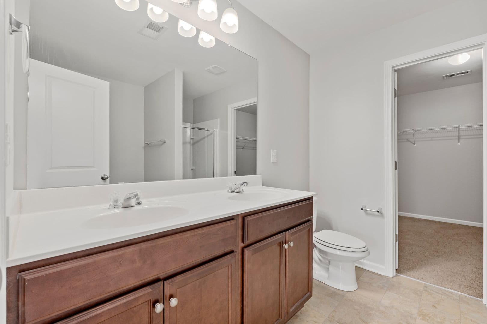 Piedmont House: 200 Willow Grove Way