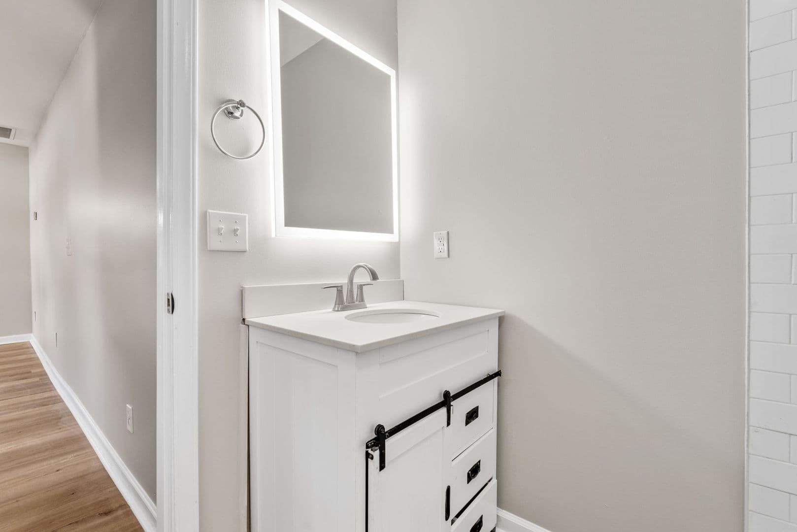 Greenville House: 4B Mims Ave