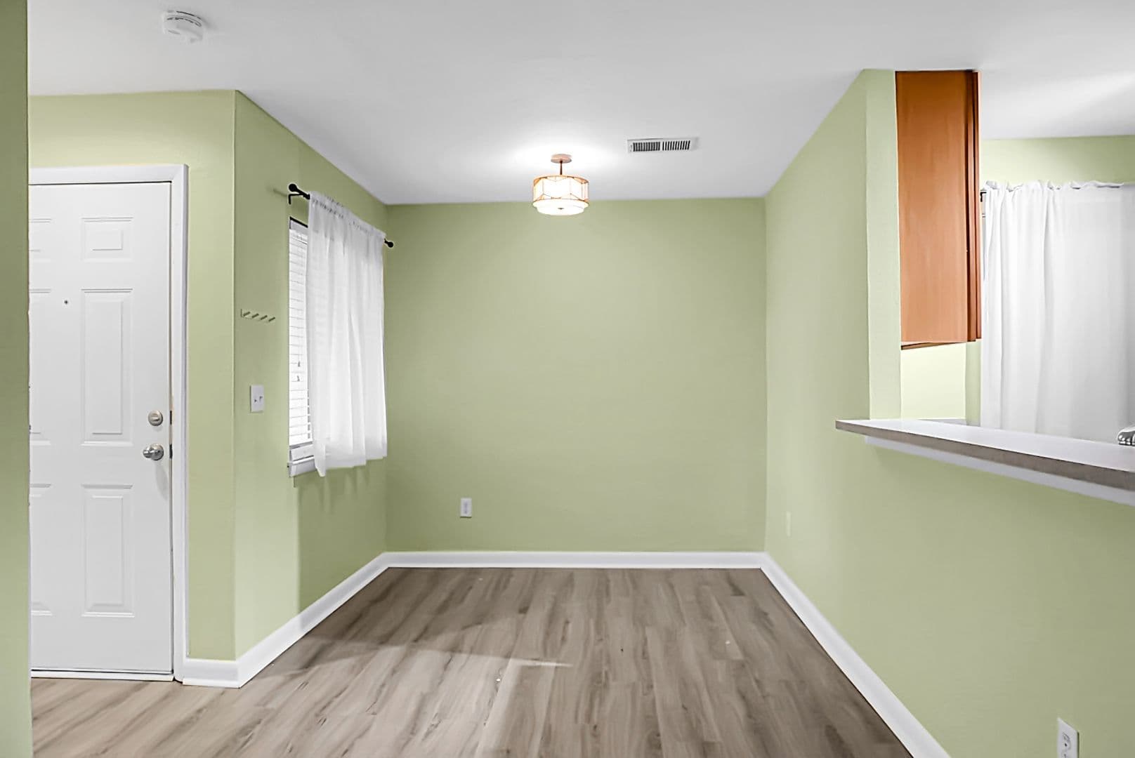 Mt Pleasant House: 278 Alexandra Dr, Unit 2