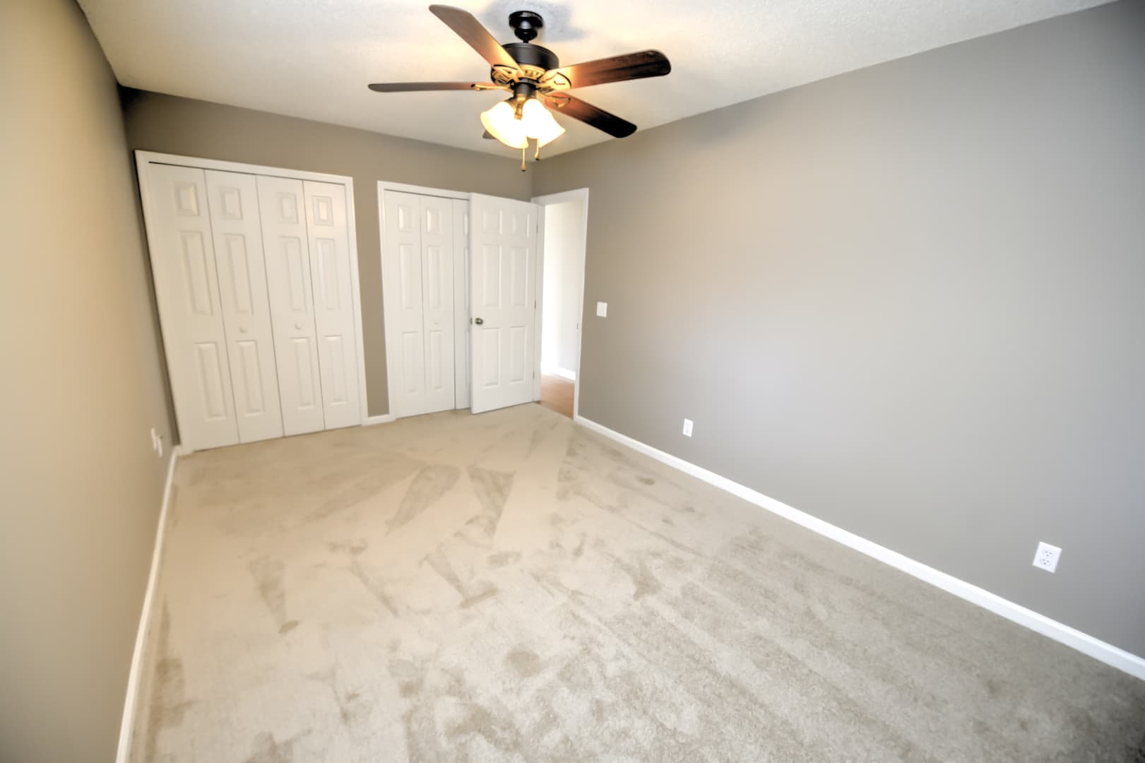 Mt Pleasant House: 1987 Armory Dr