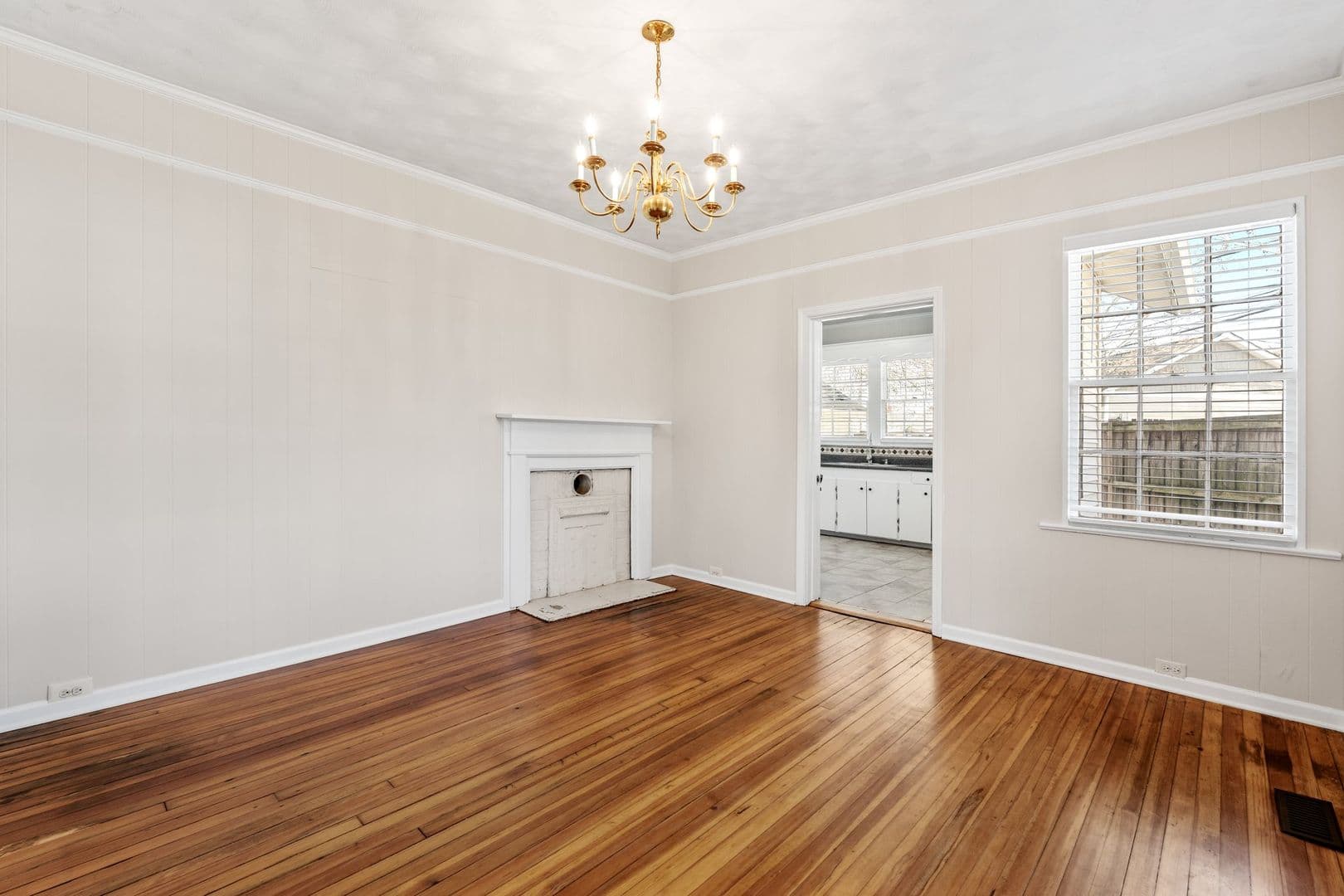 Lyman House: 6 Spur Street