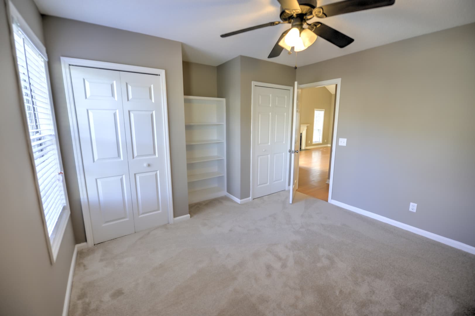 Mt Pleasant House: 1987 Armory Dr