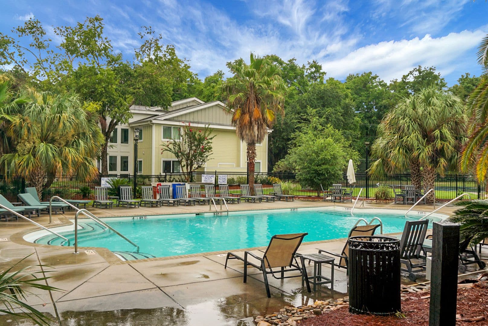 Mt Pleasant House: 278 Alexandra Dr, Unit 2
