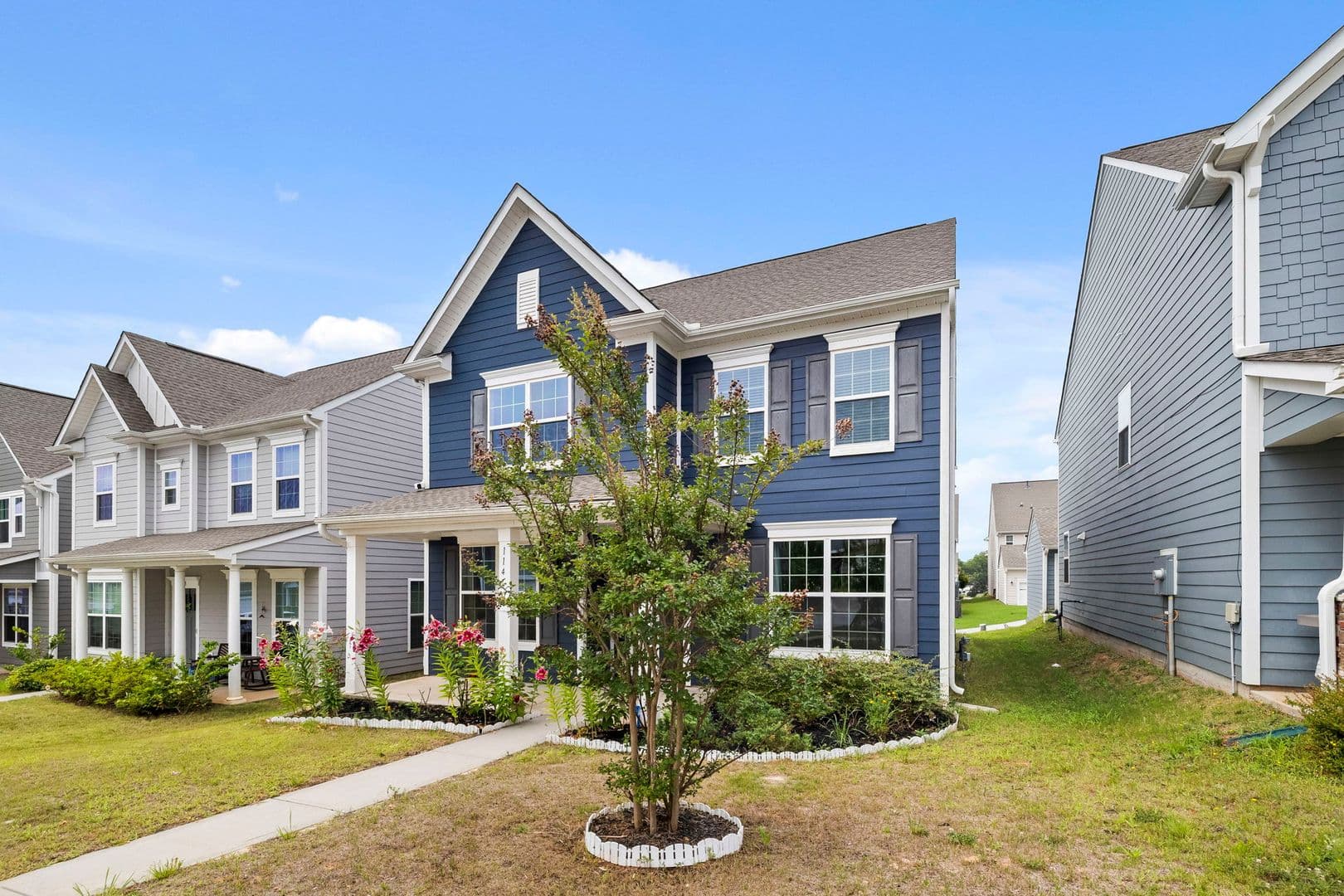 Woodruff House: 114 Magnolia St