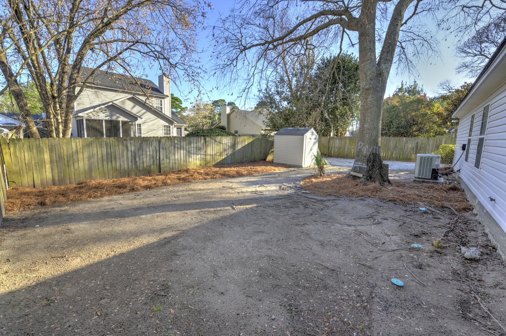 Mt Pleasant House: 1987 Armory Dr