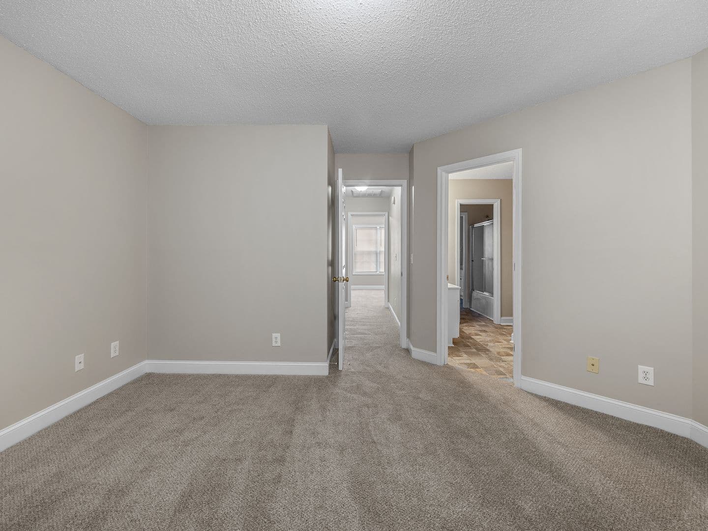 Greer Townhome: 21 Whitfield Way