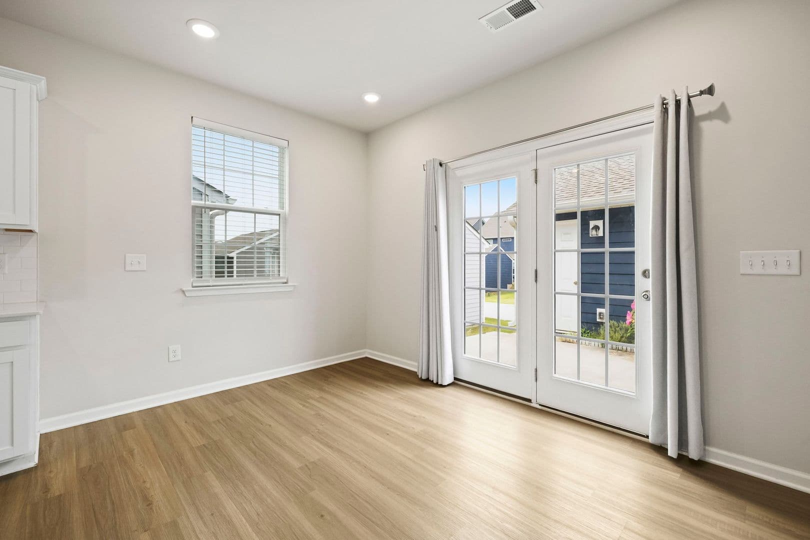 Woodruff House: 114 Magnolia St