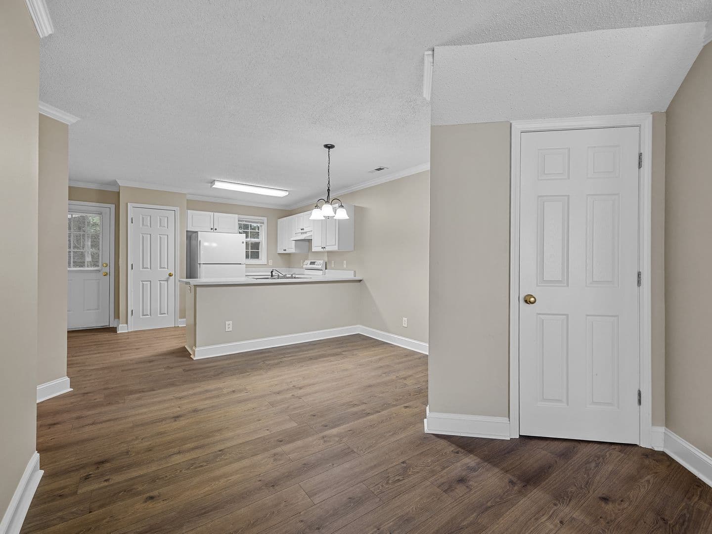 Greer Townhome: 21 Whitfield Way