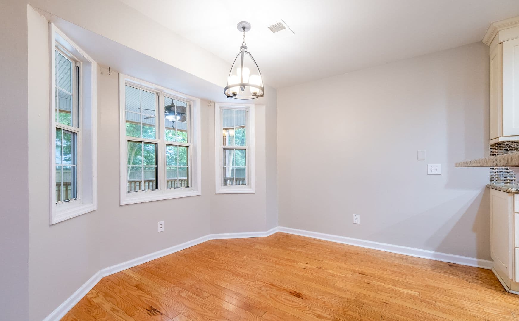 Mount Pleasant House: 1561 Glen Erin Drive