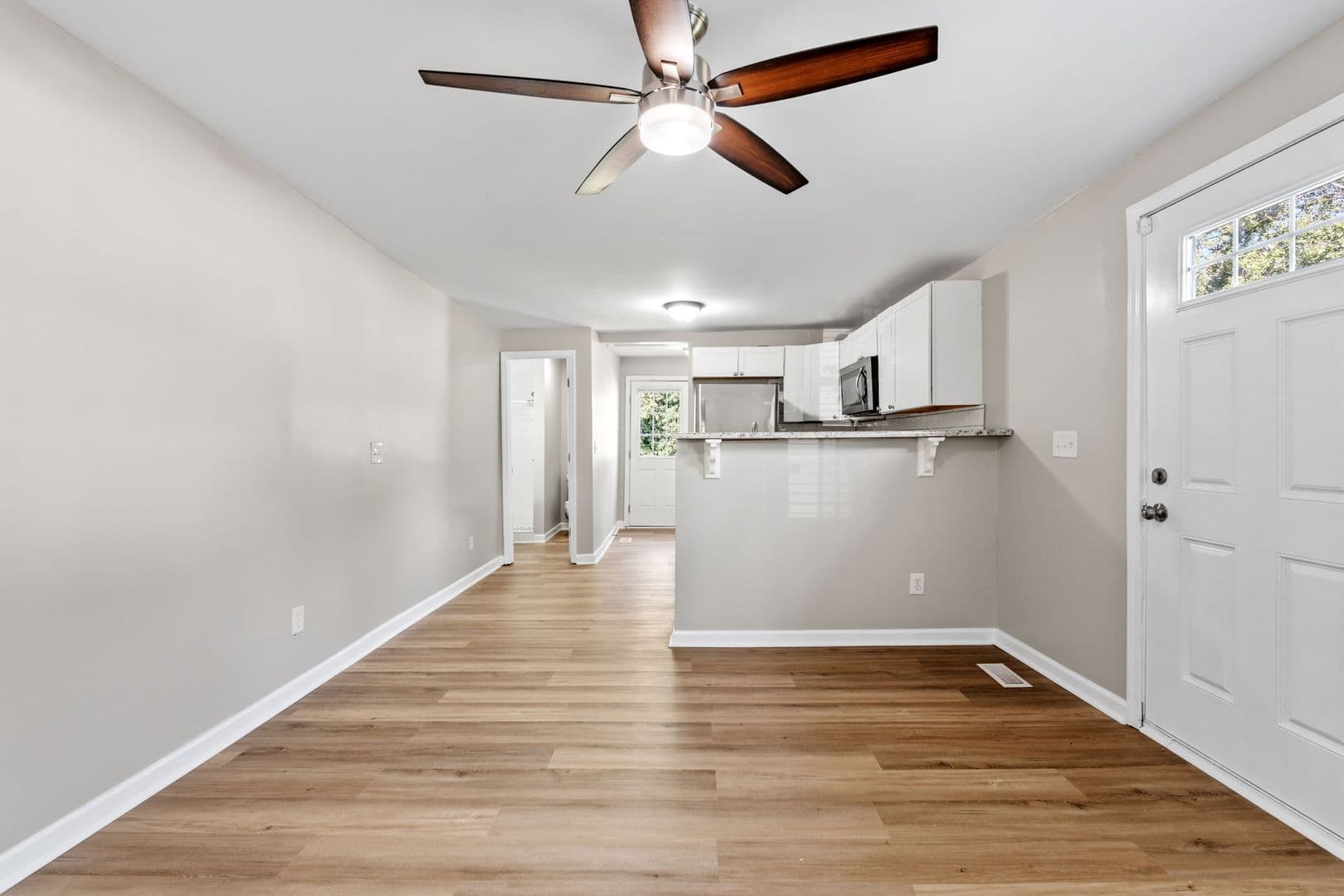 Greenville House: 4B Mims Ave
