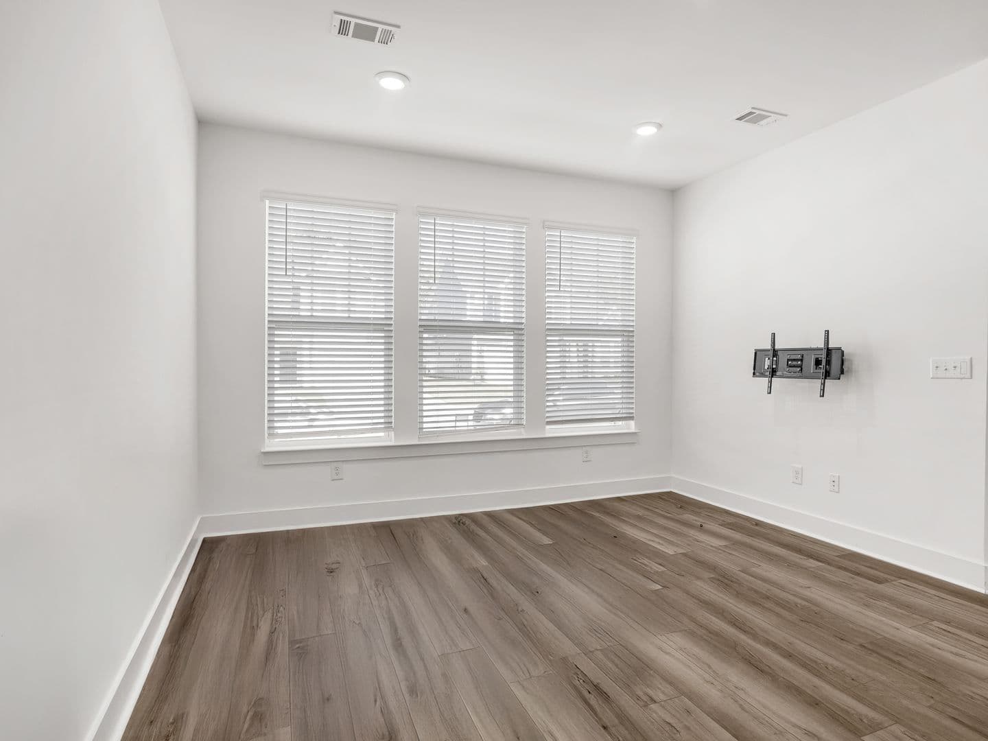 Spartanburg Townhome: 476 Mill Park Way