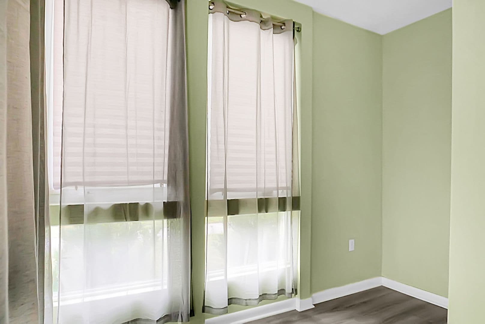 Mt Pleasant House: 278 Alexandra Dr, Unit 2