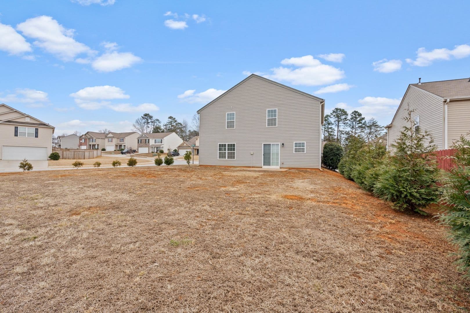 Piedmont House: 200 Willow Grove Way