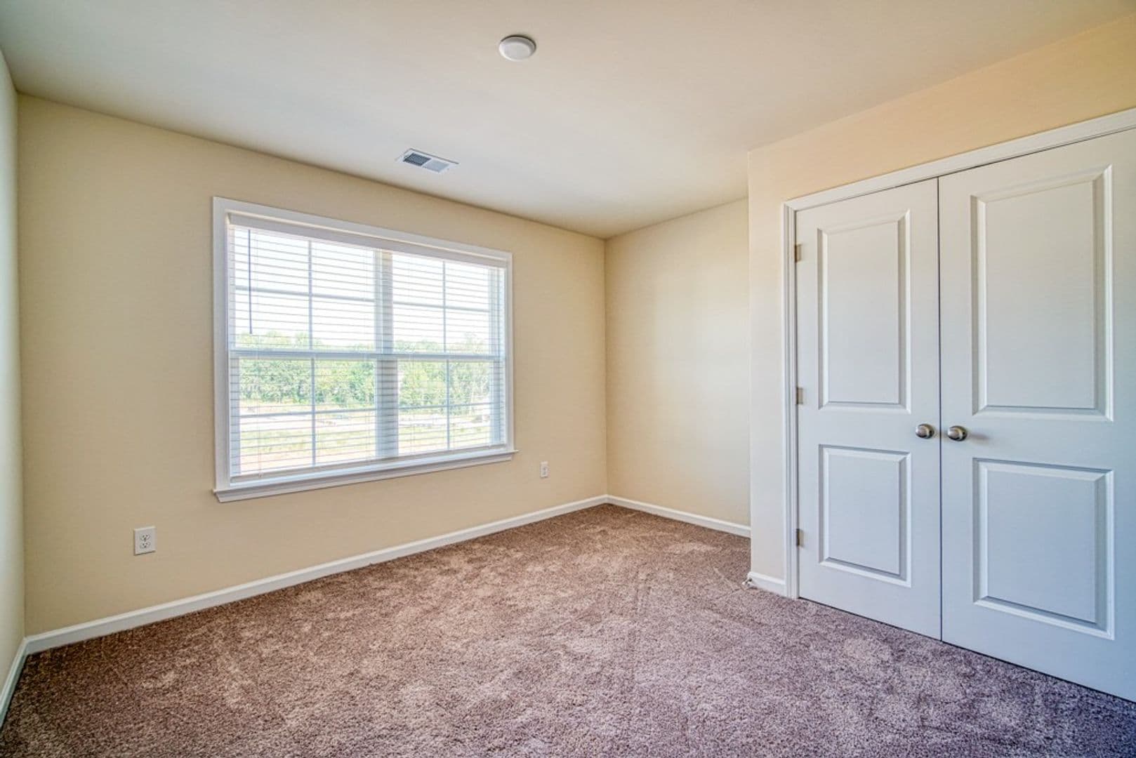 Boiling Springs House: 580 Millsgate Circle