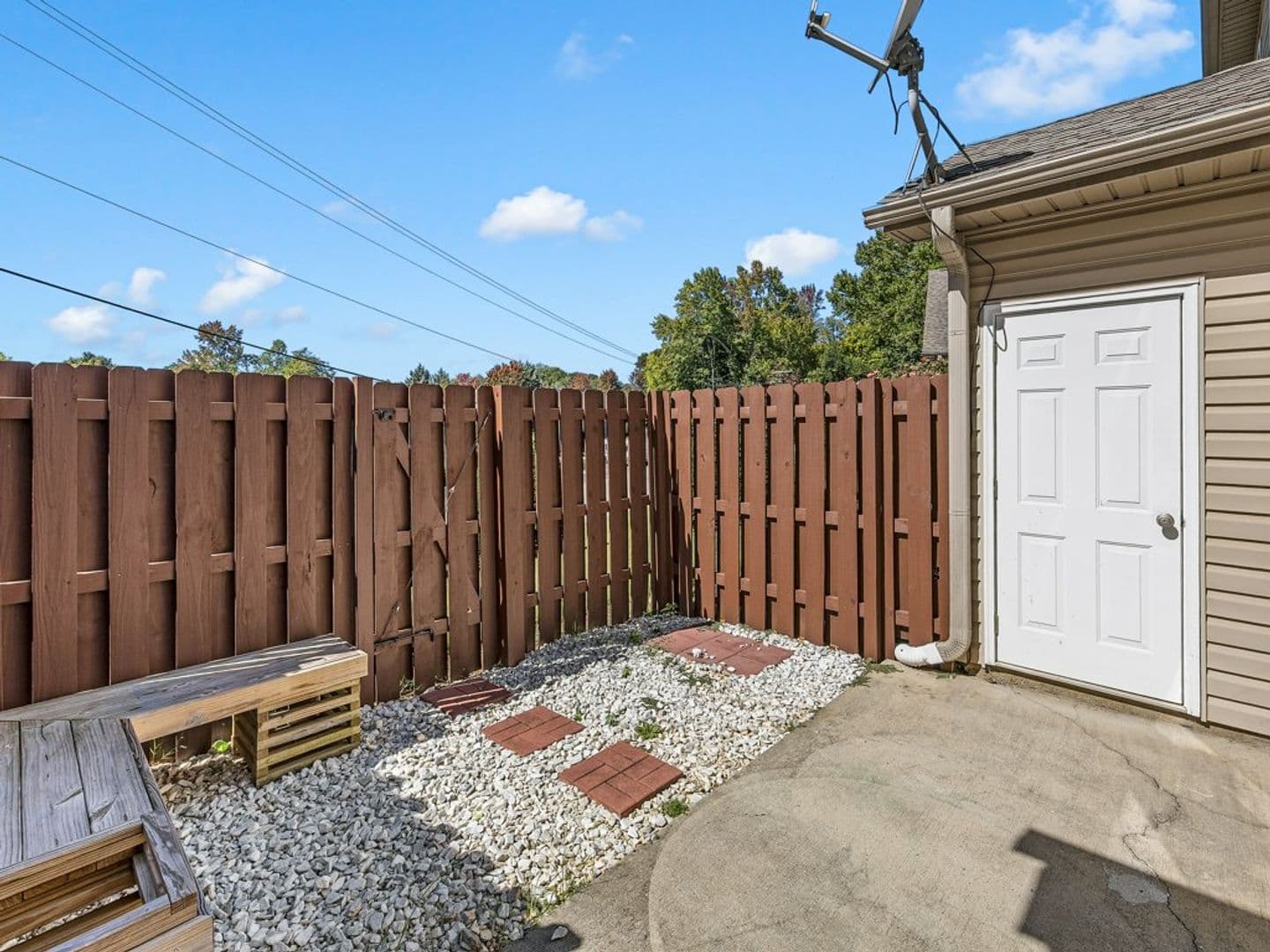 Greenville Townhome: 213 Ashby Dr