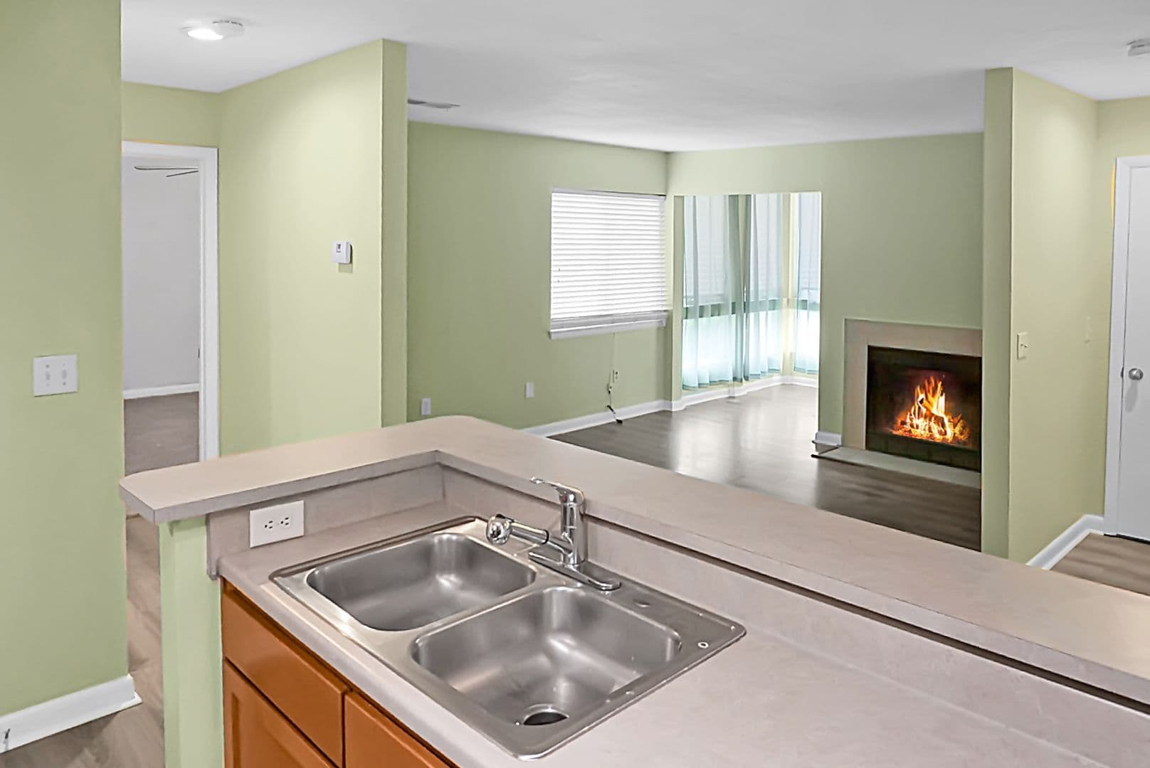 Mt Pleasant House: 278 Alexandra Dr, Unit 2