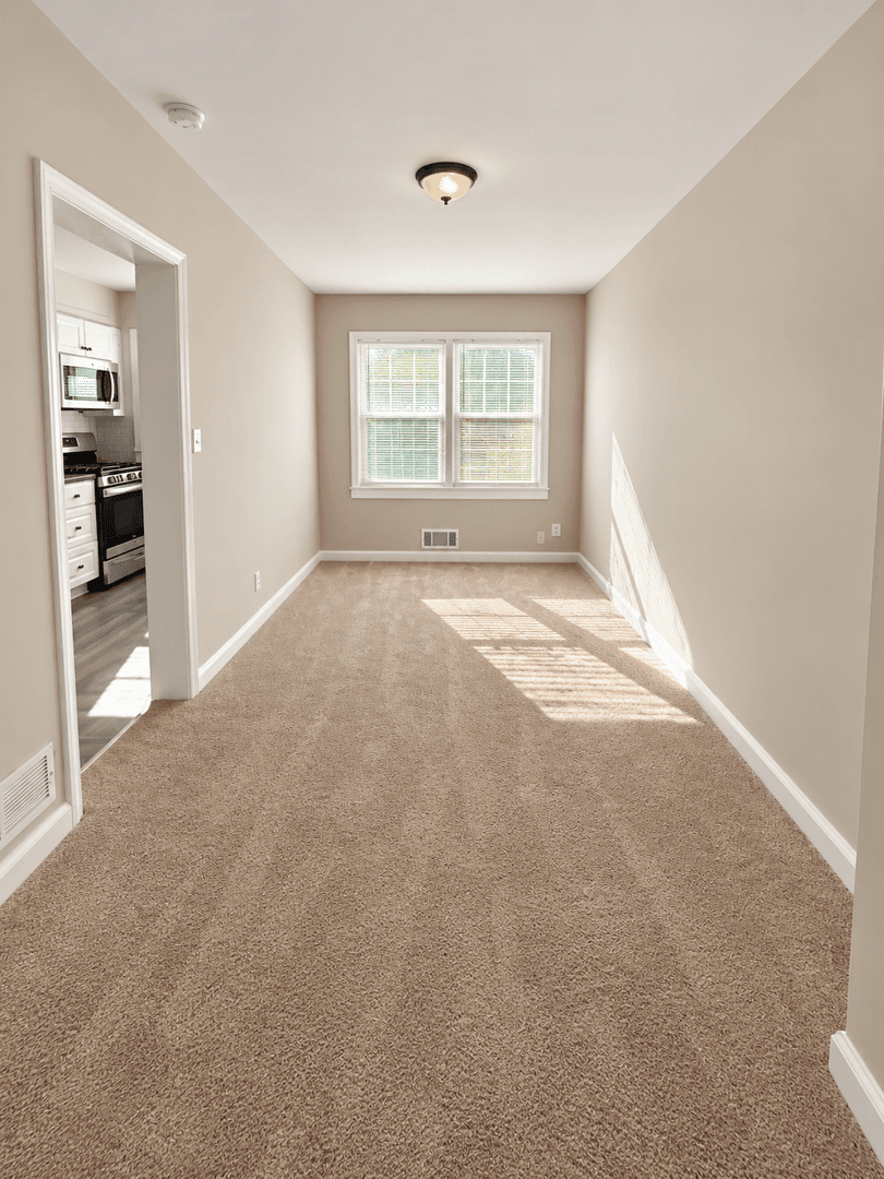 Middle River House: 2162 Firethorn Road