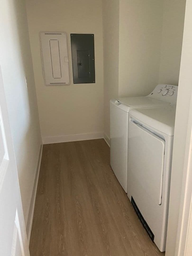 Fort Myers Apartment: 16520-16538 San Carlos Blvd