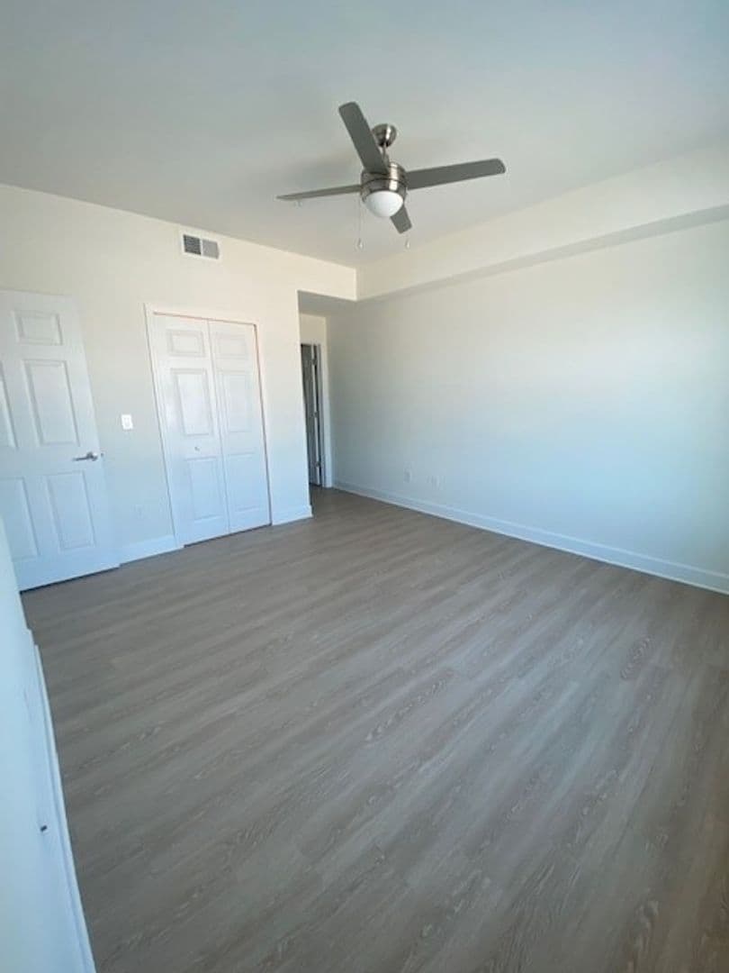 Fort Myers Apartment: 16520-16538 San Carlos Blvd