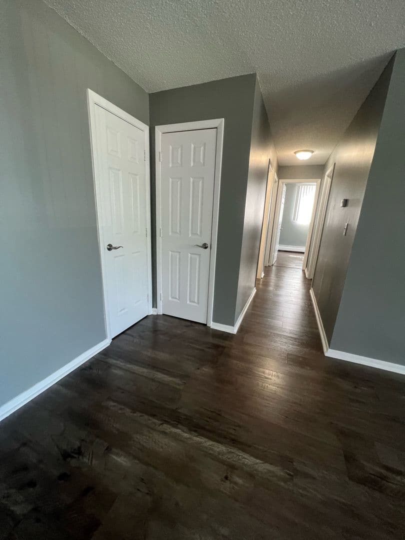 Osseo Apartment: 216 3rd Avenue SE, 217 & 225 4th Avenue SE