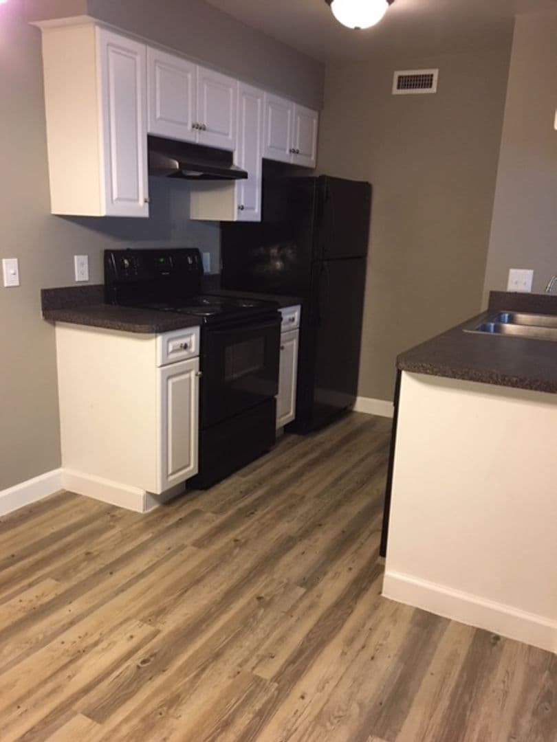 Fort Myers Apartment: 7131 Pinnacle Drive