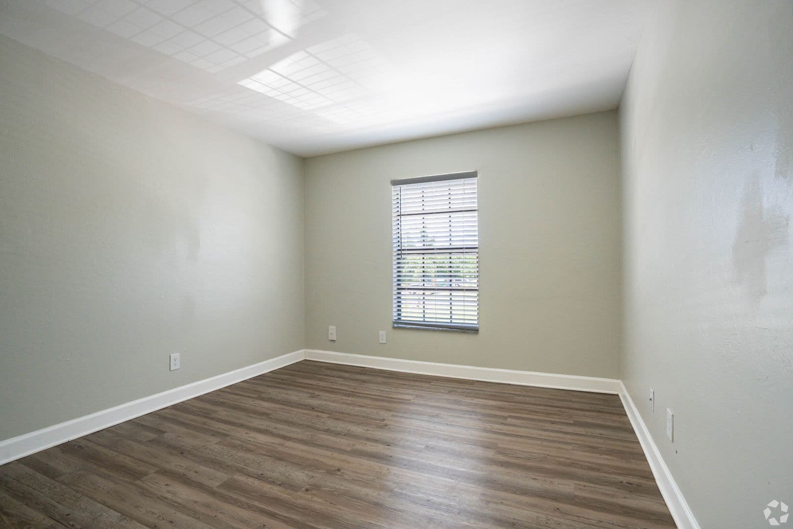 Fort Myers Apartment: 7334-7371 Pinnacle Pines Drive