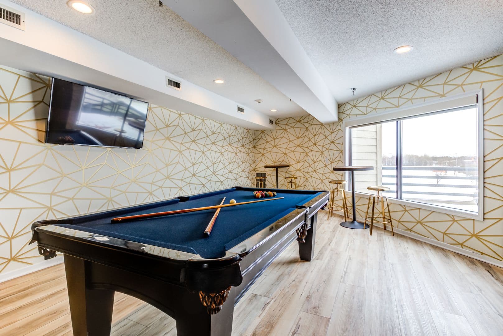 Saint Louis Park Apartment: 7450 Highway 7