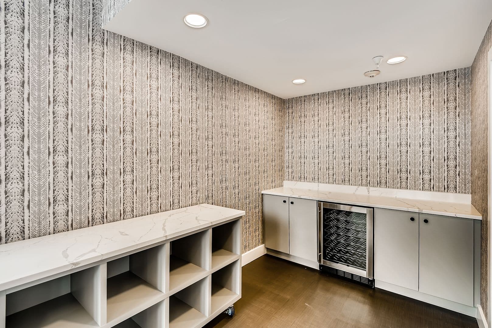 Saint Louis Park Apartment: 7450 Highway 7