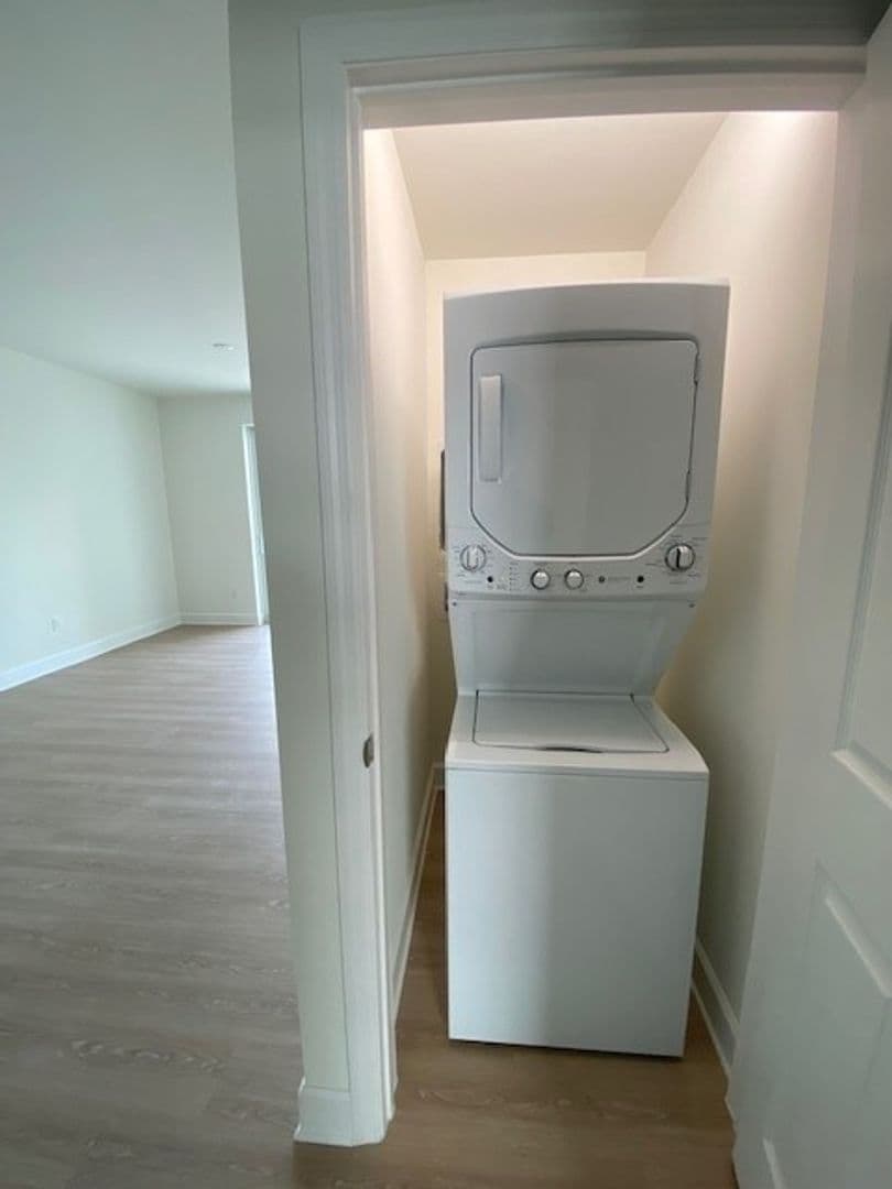 Fort Myers Apartment: 16520-16538 San Carlos Blvd
