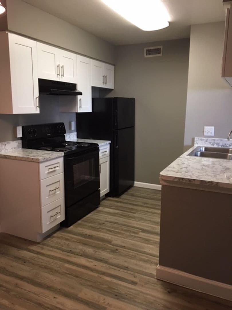 Fort Myers Apartment: 7131 Pinnacle Drive