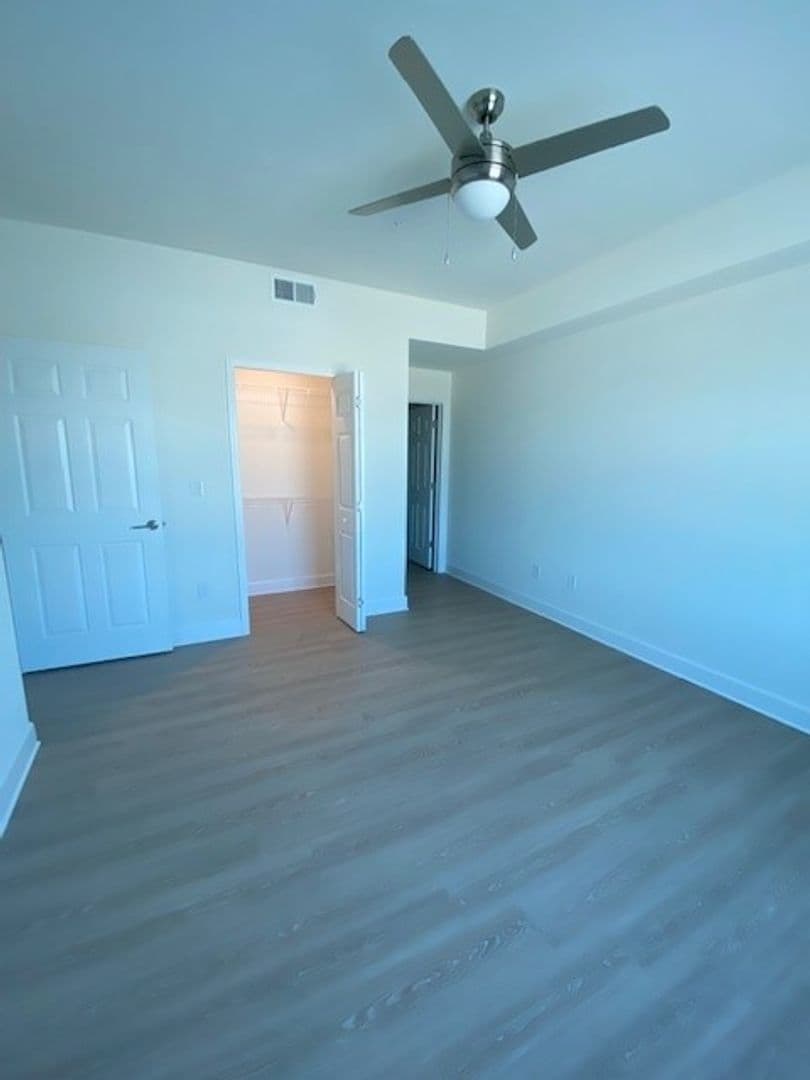 Fort Myers Apartment: 16520-16538 San Carlos Blvd