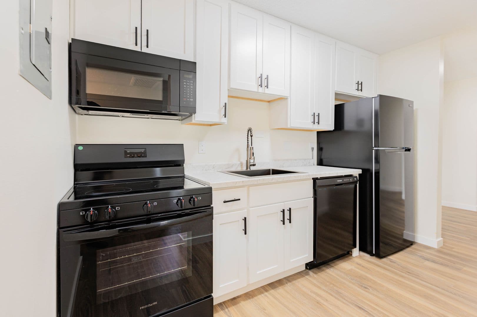 Saint Louis Park Apartment: 2524 Highway 100 S