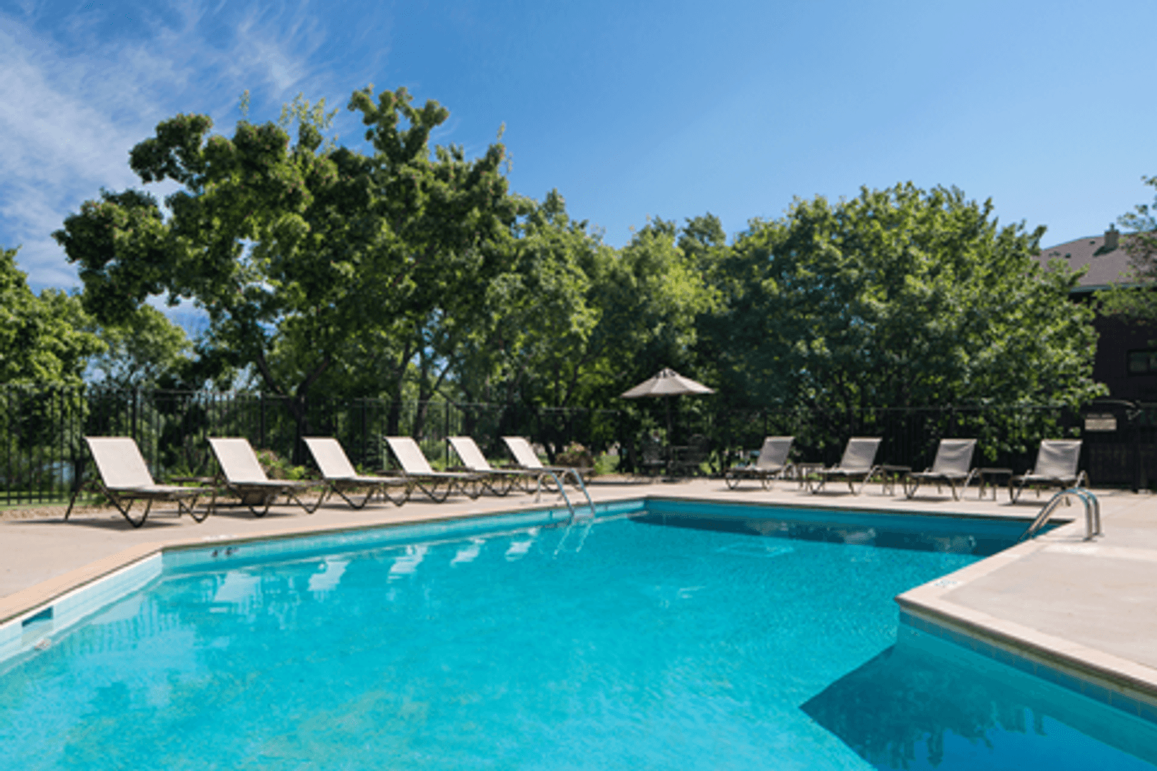Saint Louis Park Apartment: 7450 Highway 7