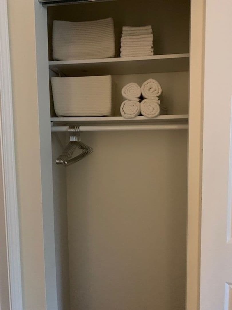 Mounds View Apartment: Leasing Office Address: