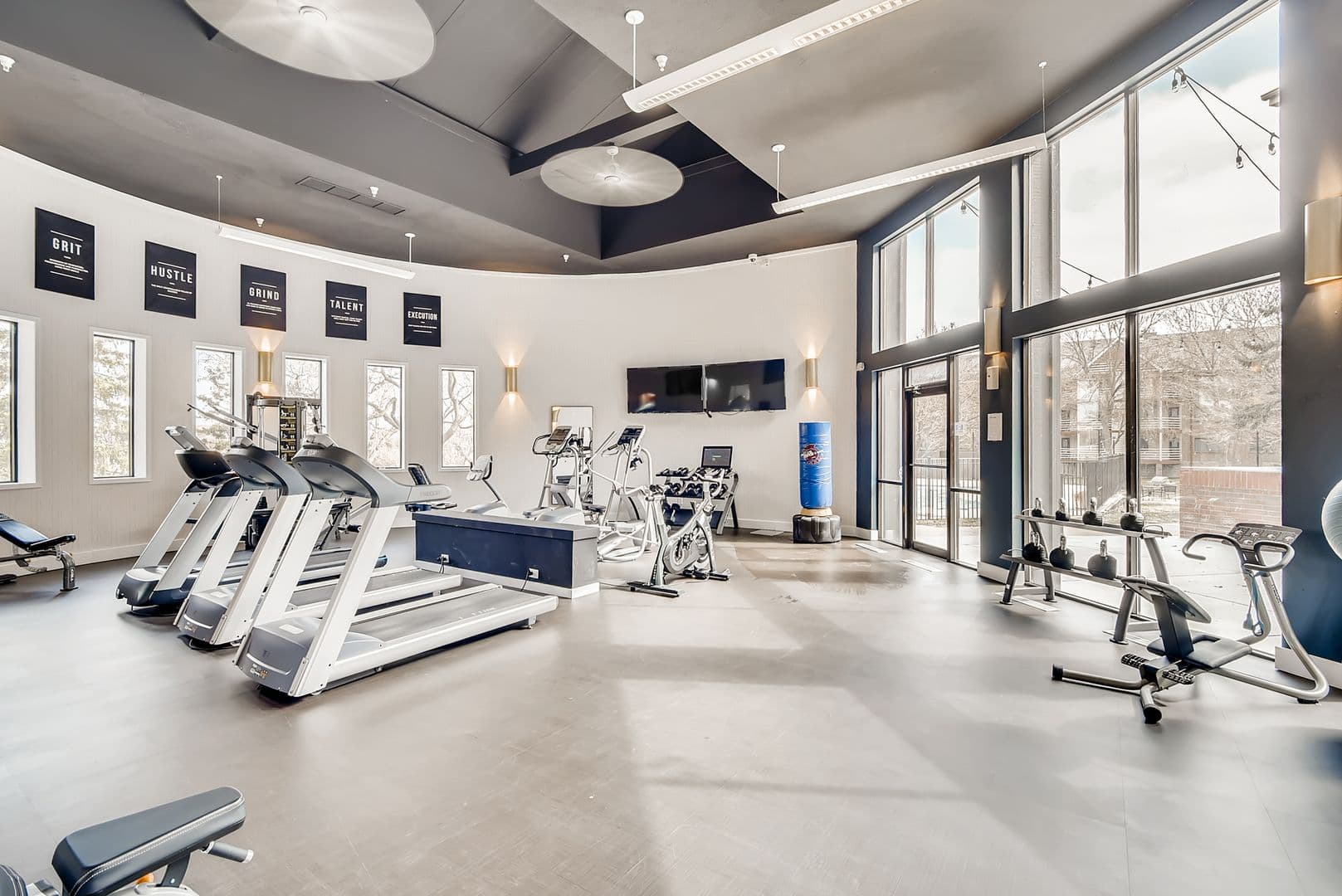 Saint Louis Park Apartment: 7450 Highway 7