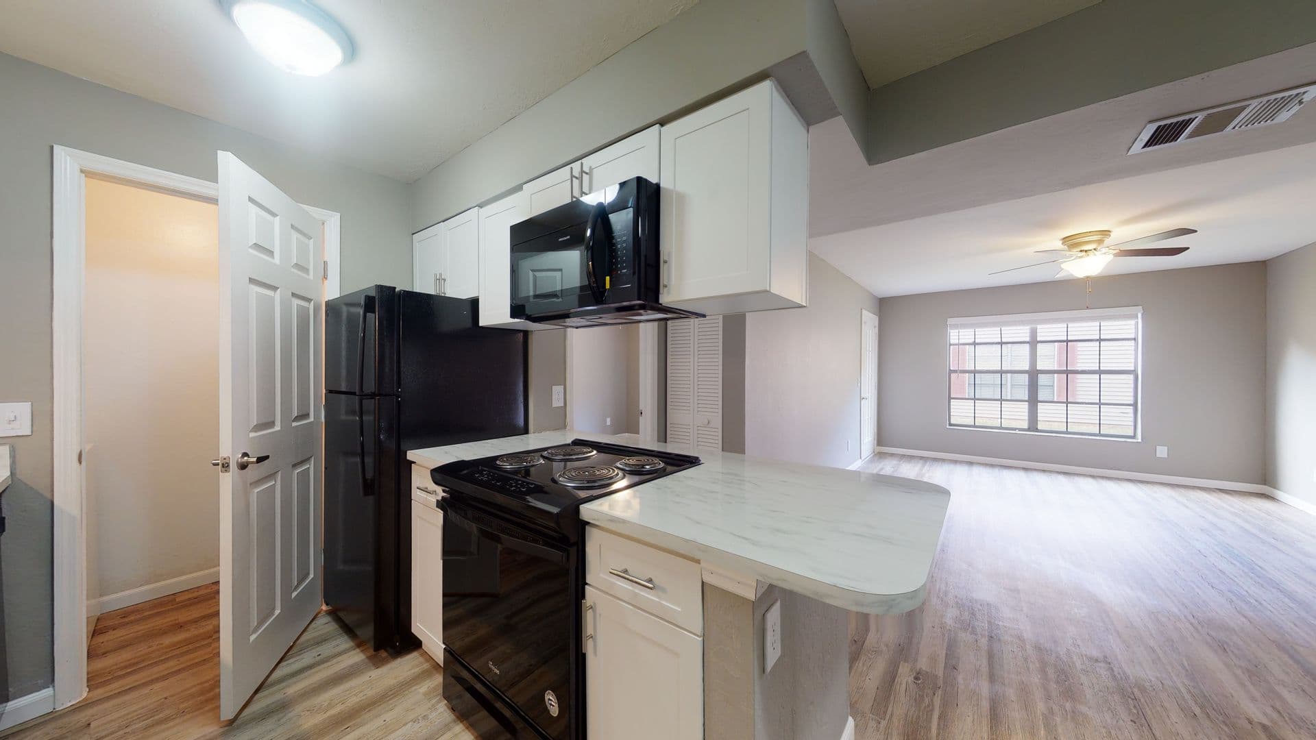 Fort Myers Apartment: 7334-7371 Pinnacle Pines Drive