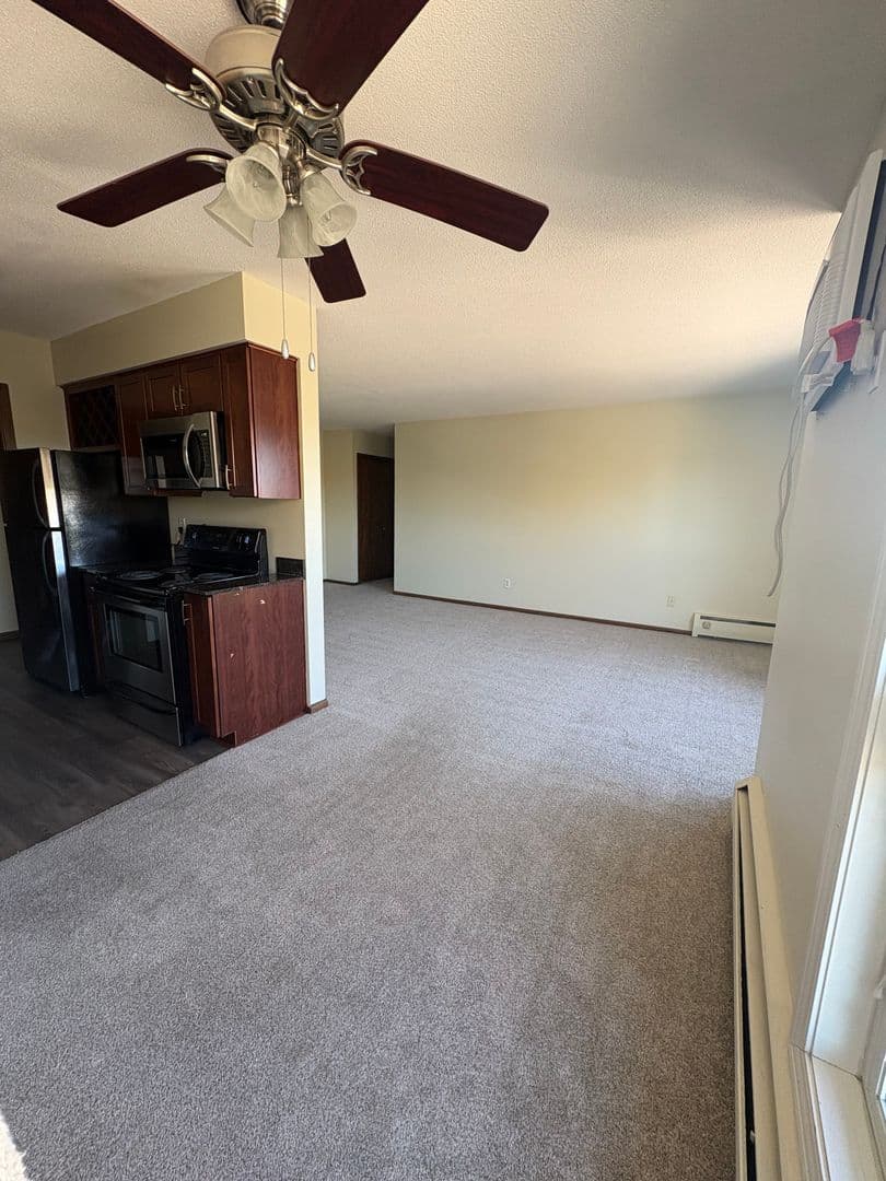 Saint Louis Park Apartment: 2480 MN-100