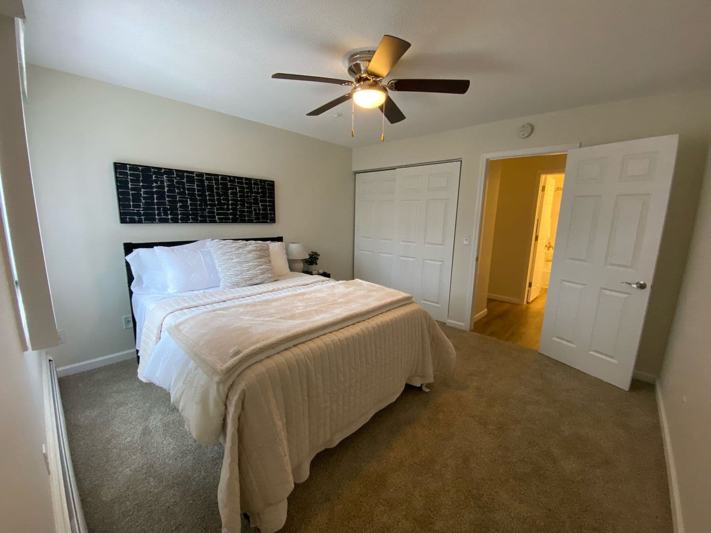 Mounds View Apartment: Leasing Office Address: