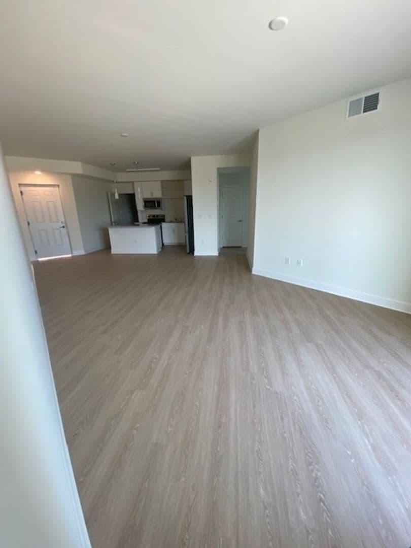 Fort Myers Apartment: 16520-16538 San Carlos Blvd