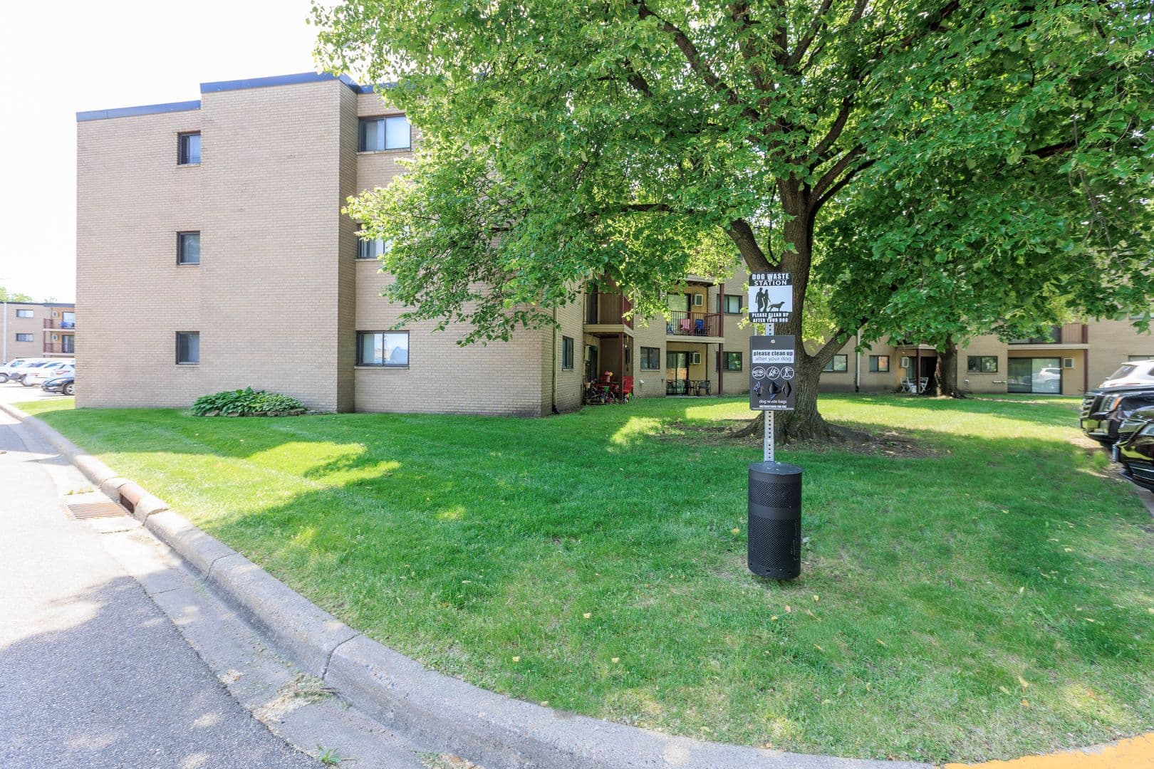 Saint Louis Park Apartment: 2524 Highway 100 S