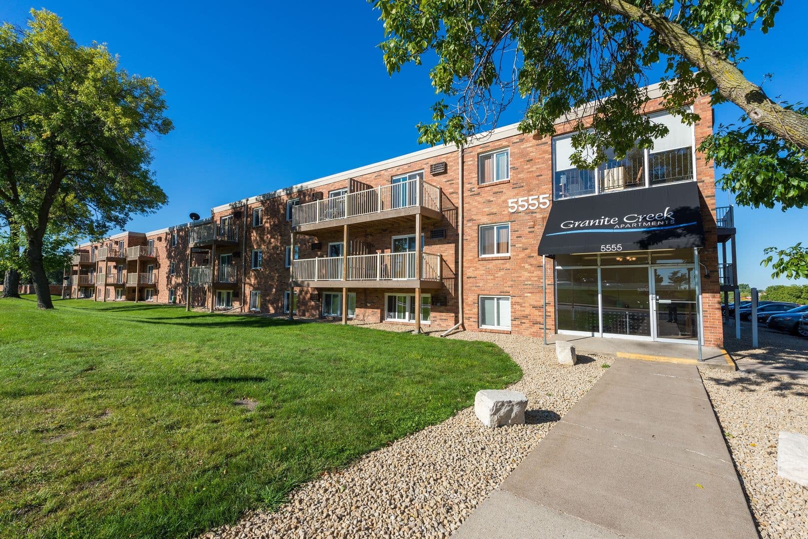 New Hope Apartment: 5555 Zealand Avenue