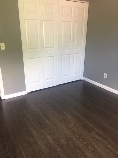 Minneapolis Apartment: 2107 21st Ave South