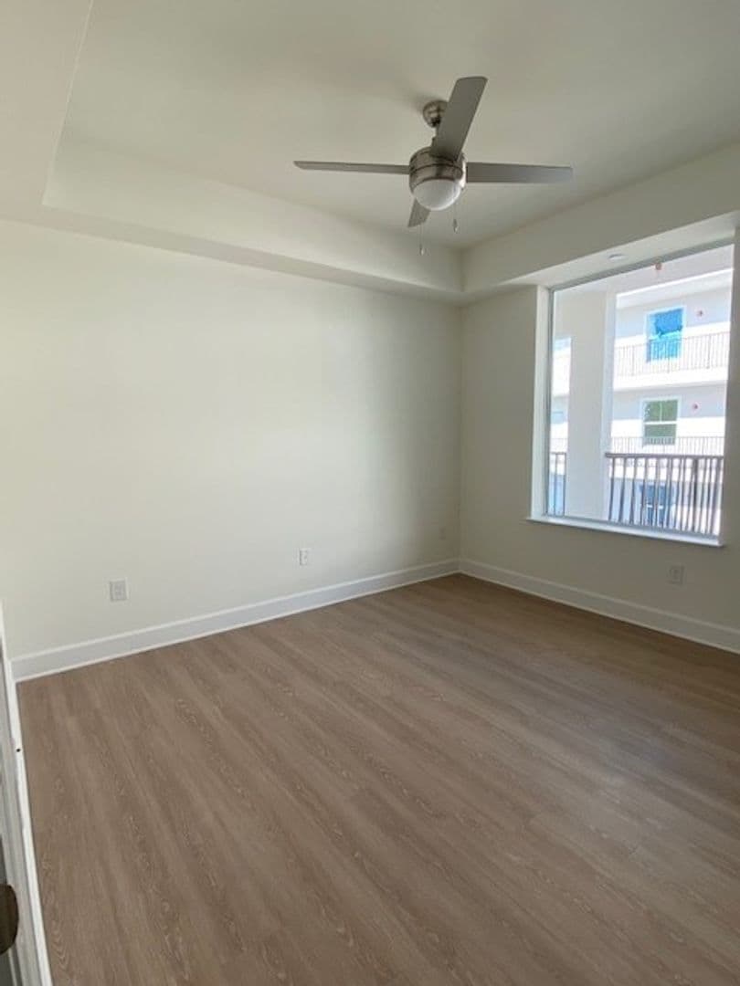 Fort Myers Apartment: 16520-16538 San Carlos Blvd