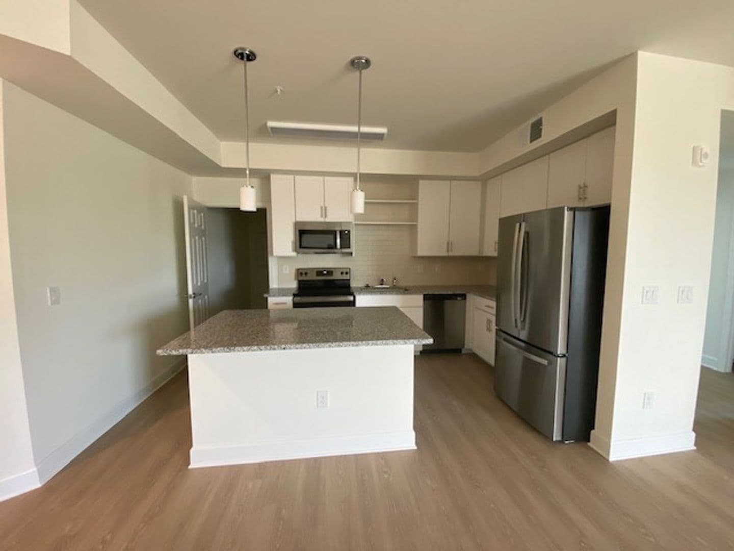 Fort Myers Apartment: 16520-16538 San Carlos Blvd